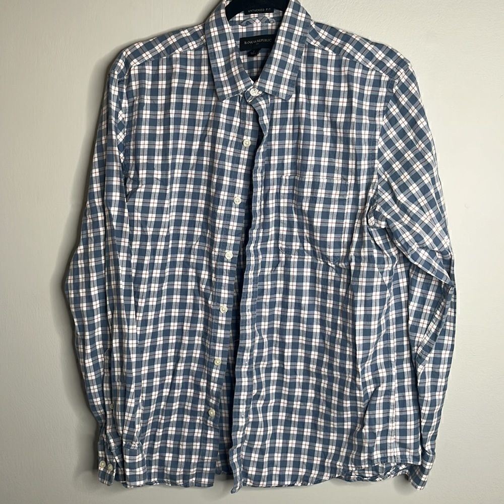 Men’s large Banana Republic Blue Button Up